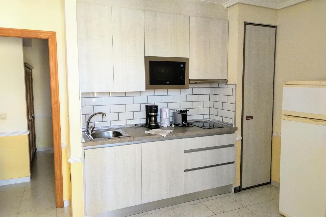 Shoal Apartamentos Орихуела Екстериор снимка