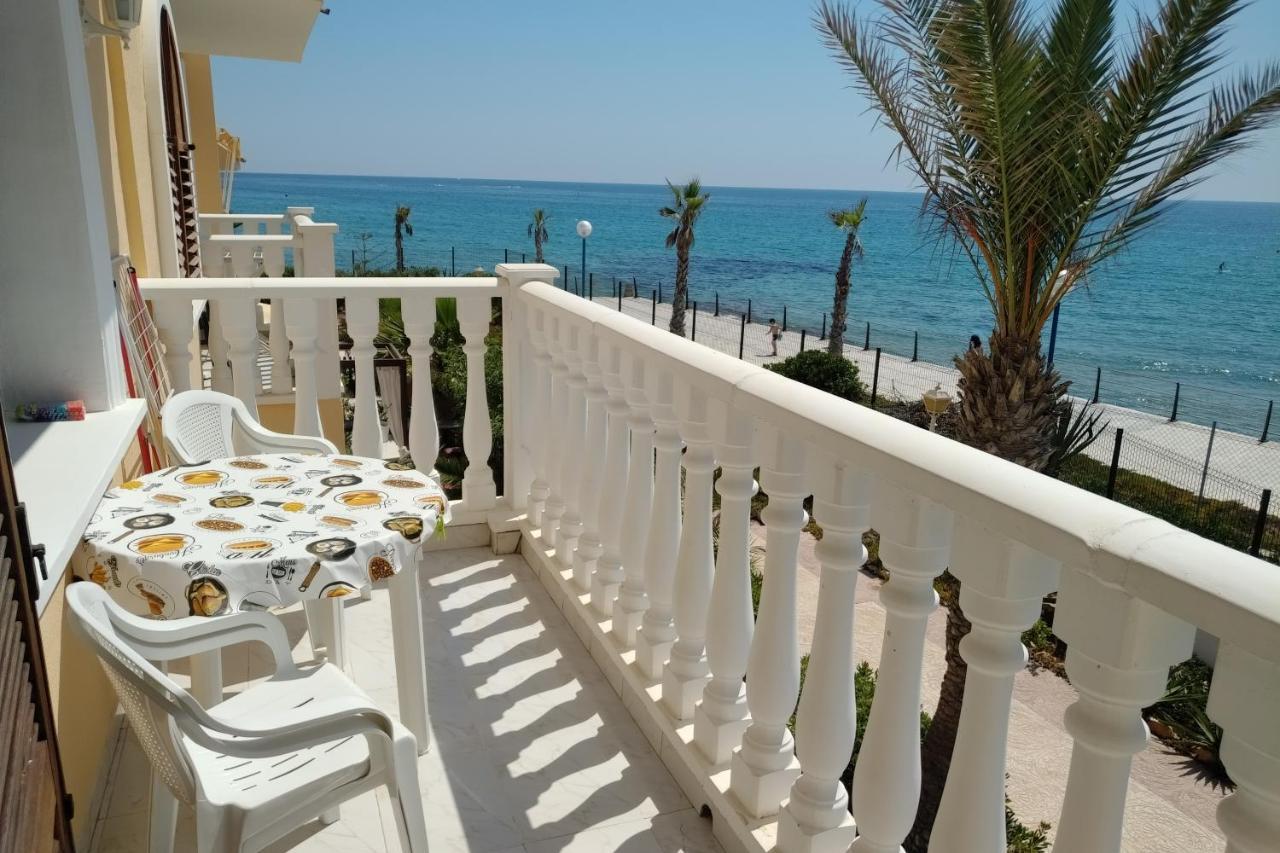 Shoal Apartamentos Орихуела Екстериор снимка